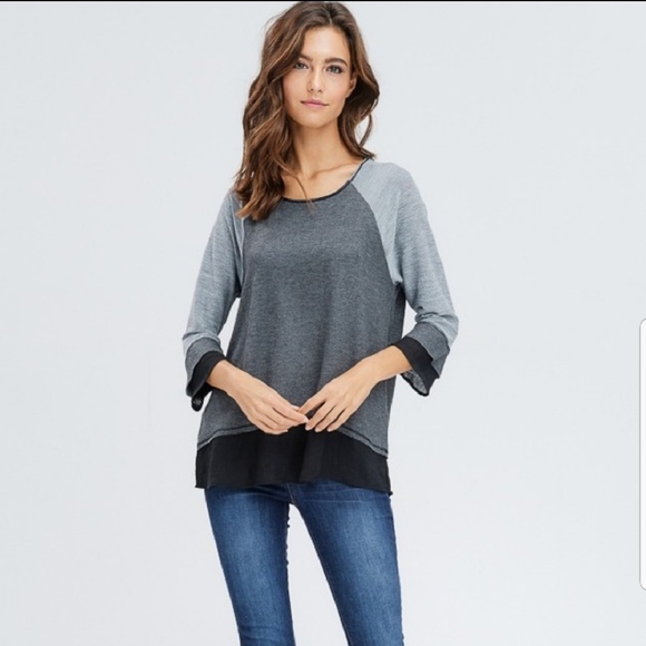 New!! Chaz tiere sleeved & hem top - Picture 1 of 5